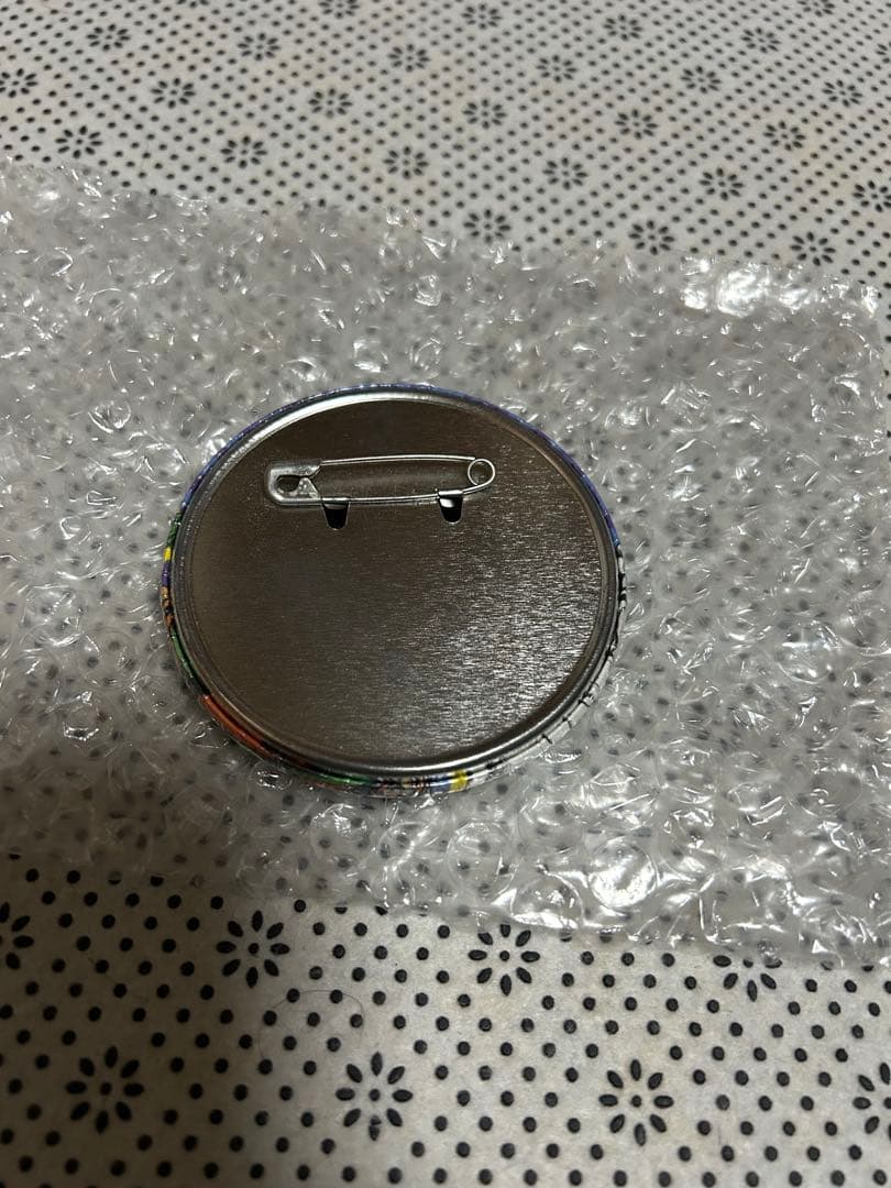 ジョジョ展　缶バッジ　シークレット　東方仗助　ジョジョの奇妙な冒険　ジョジョ