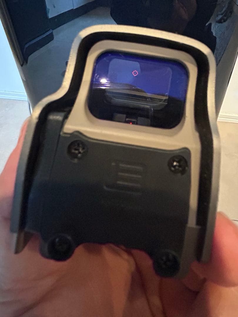 EVOLUTION GEAR製マグニファイア ドットサイトFDEカラー