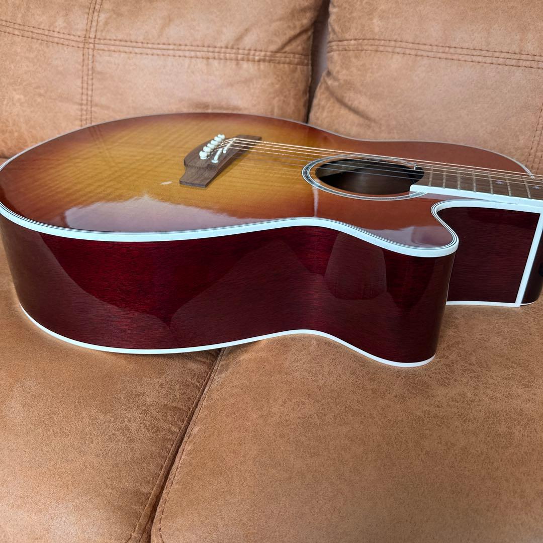 Takamine PTU121C FCB エレアコギター