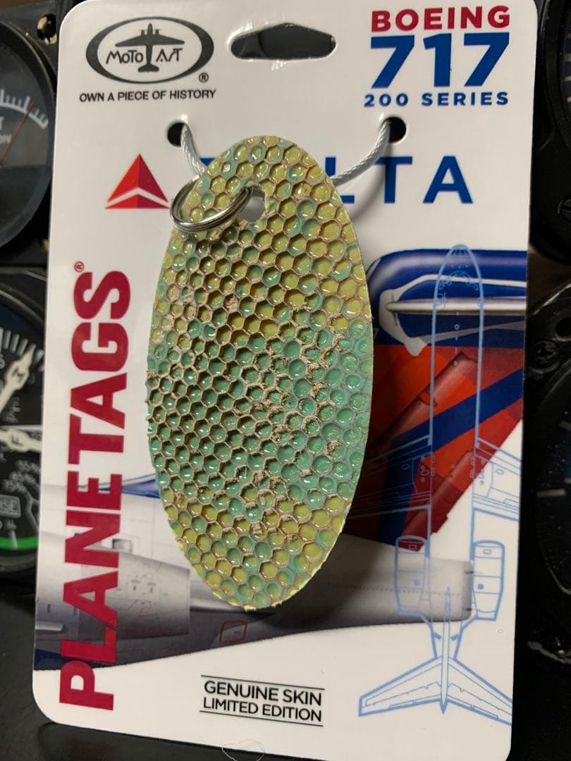 デルタ航空 ボーイング717 タグ キーホルダー Planetags DELTA