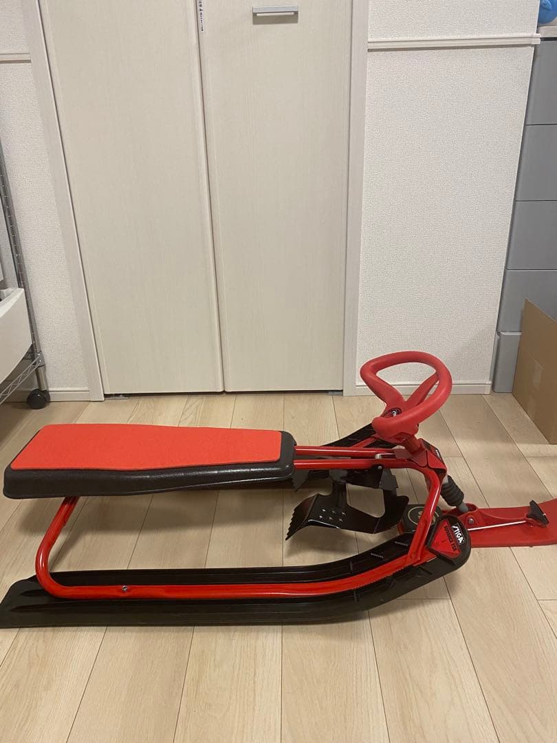 スノースライダー　STIGA FSR スノーレーサー スティガ ソリ　スノボ