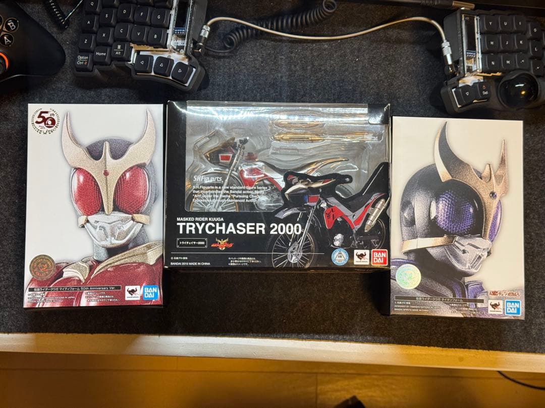 真骨彫　仮面ライダー クウガ　50周年記念 タイタンフォーム　フィギュアセット