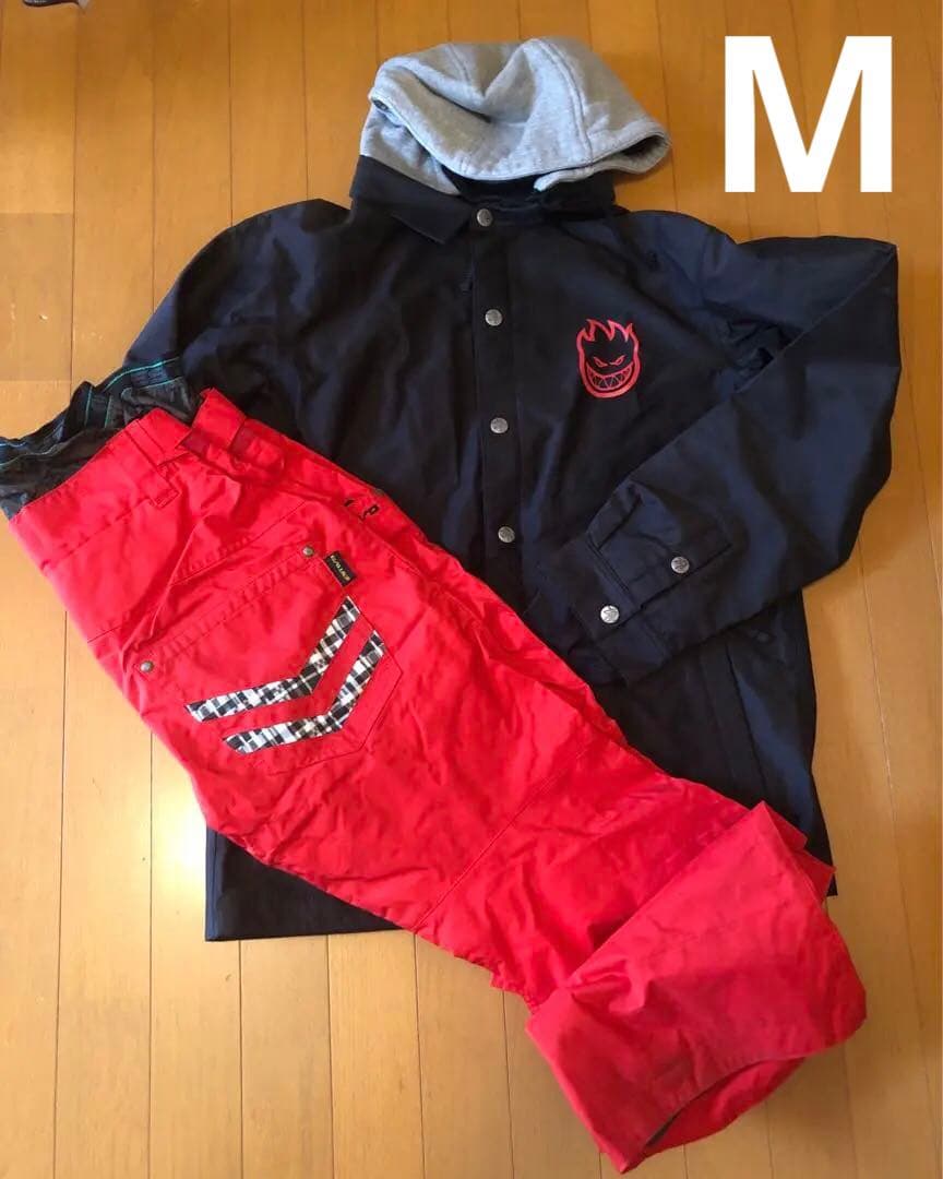 スノーボードウェア　スキーウェア