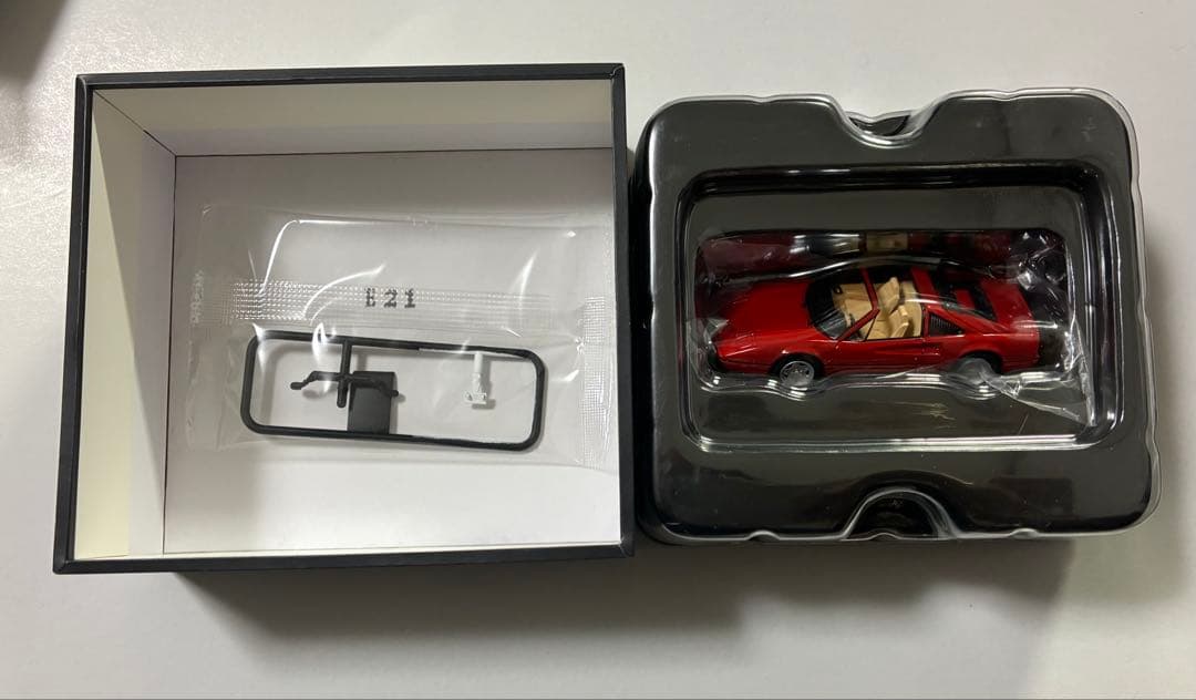 トミカリミテッド ヴィンテージネオ フェラーリ 328gts