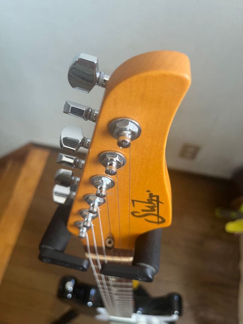 suhr JE-Line Classic S Ash HSS リフィニッシュ品