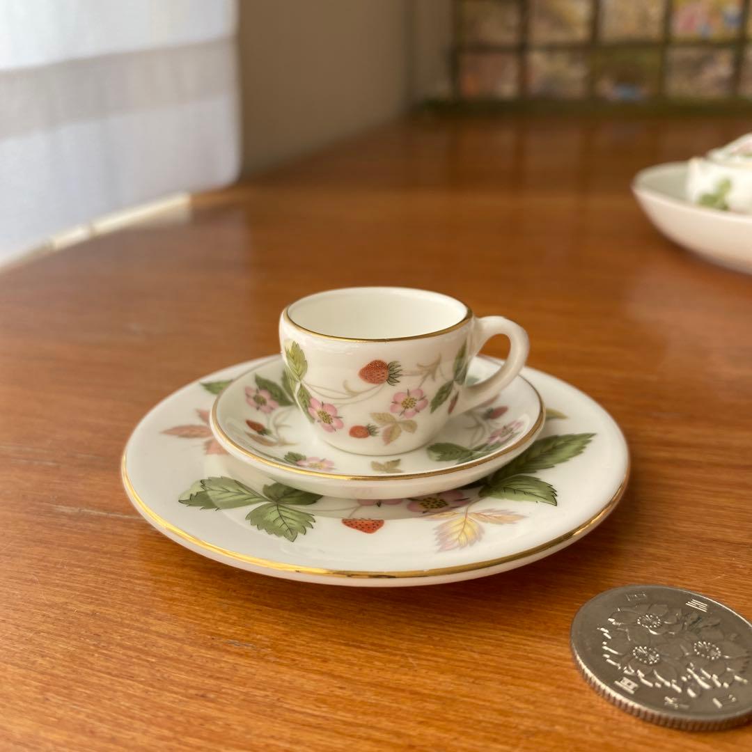 ウェッジウッド ミニチュア　ティーセット　コーヒーセット　黒壺