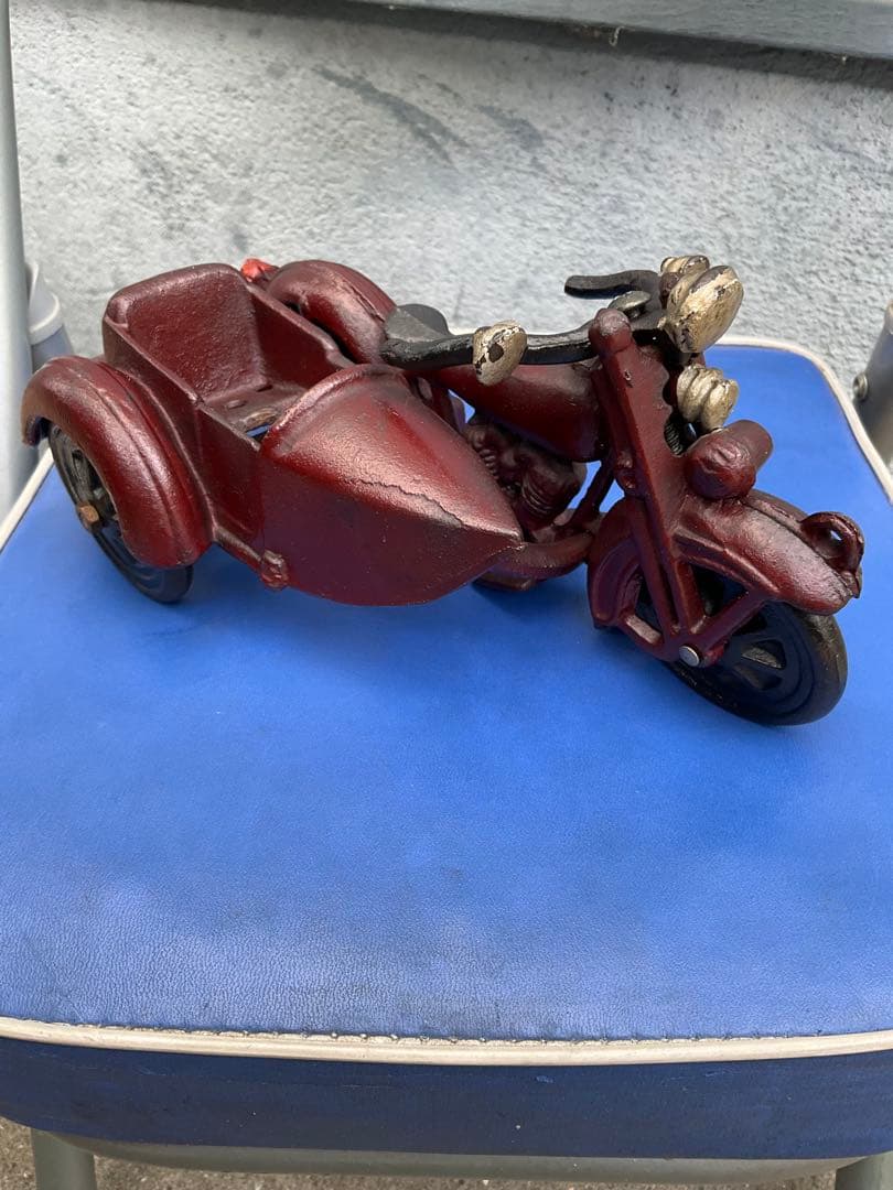 サイドカー付きバイク