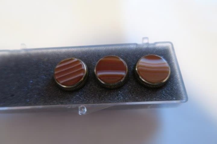 Bachバック　トランペット　純正ピストンボタン　赤メノウ　金メッキ　G