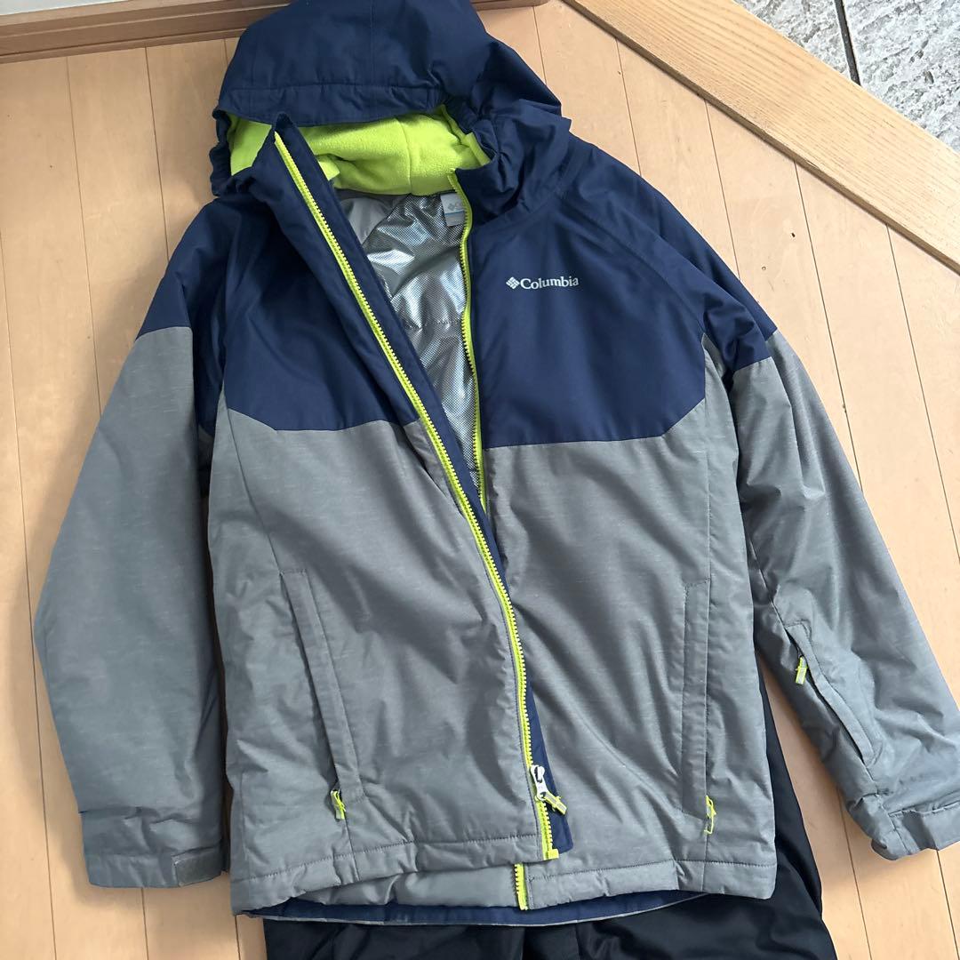 コロンビア　スキーウェア　ボードウエア　155 150 160上下セット