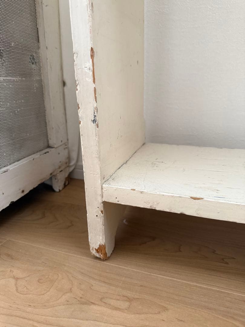 【英国直輸入】アンティーク ホワイト木製シェルフ