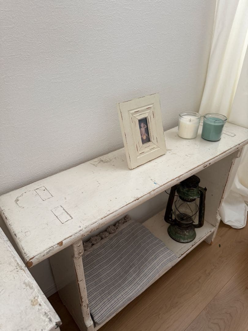 【英国直輸入】アンティーク ホワイト木製シェルフ