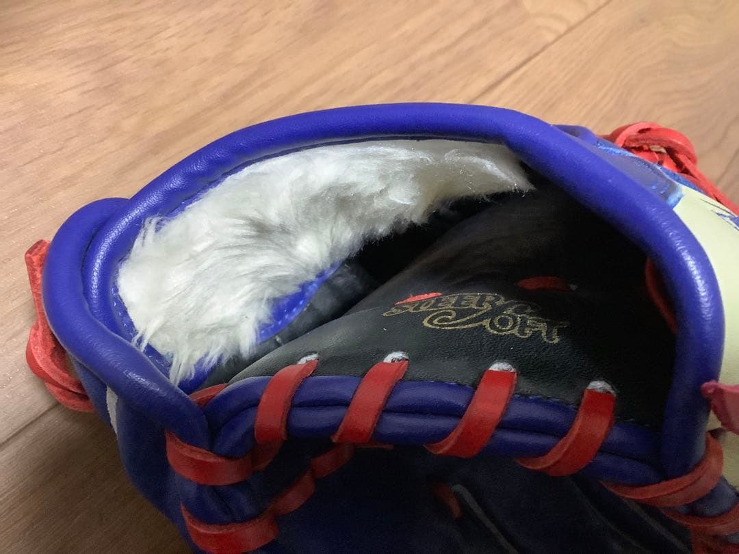 Dragons 軟式グローブ 柔らかく捕りやすいです