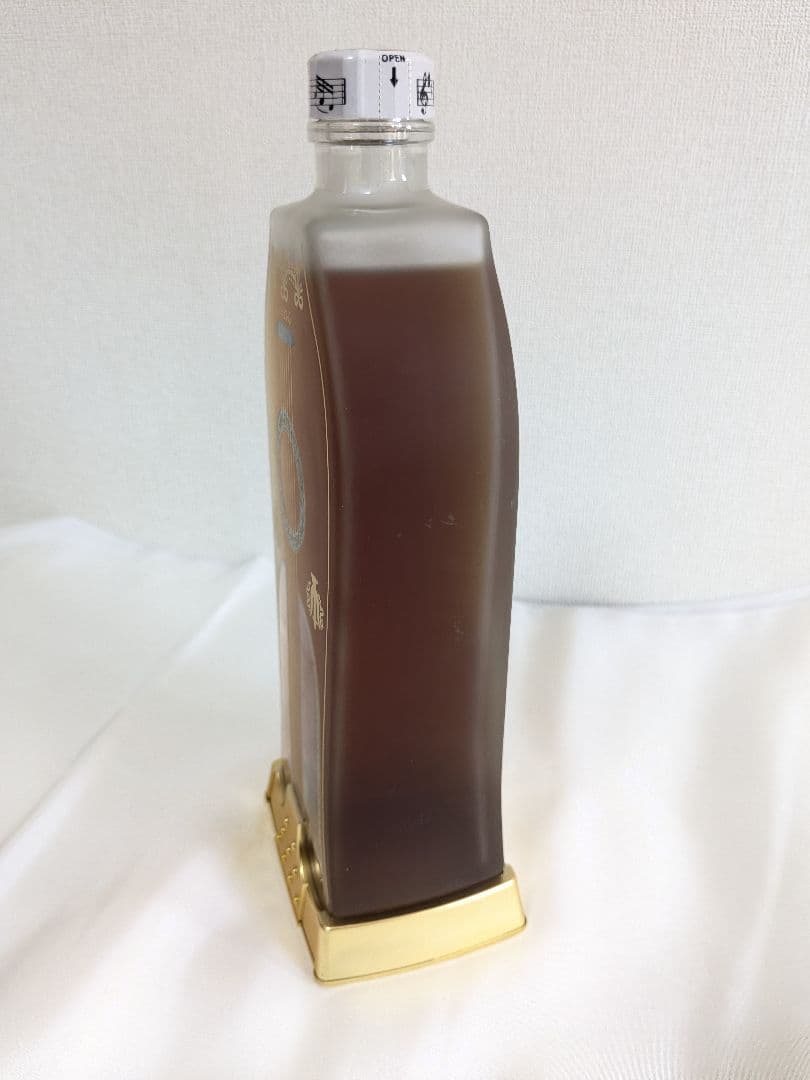 【未開封】 サントリー 響 リラギター型ボトル