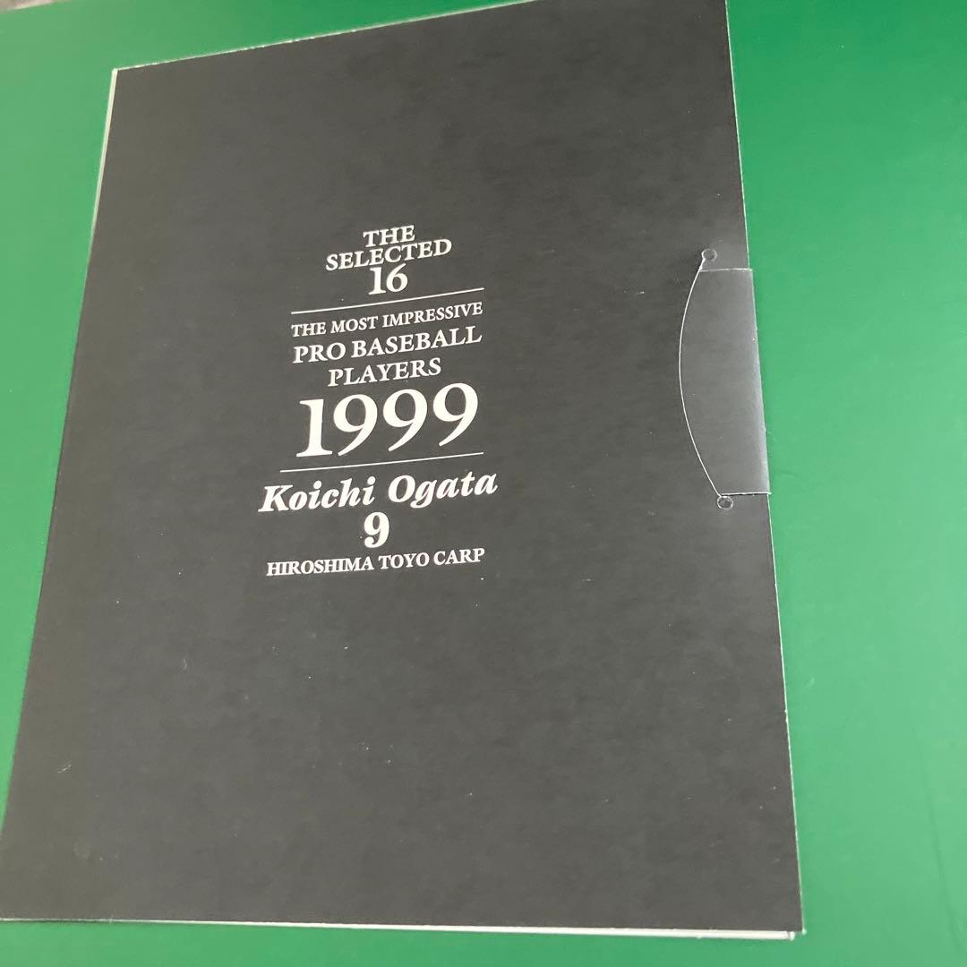 緒方孝市　限定フィギュア　広島カープ監督