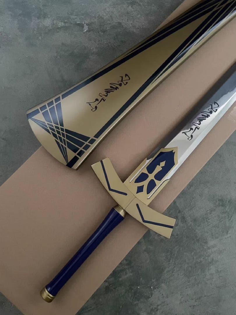 Fateシリーズの約束された勝利の剣 エクスカリバー 金属製 模造刀 武具