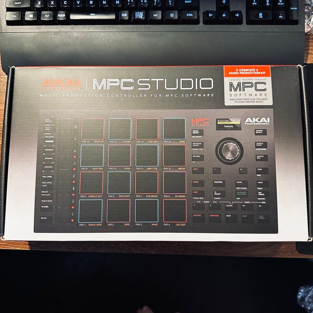 AKAI MPC Studio【美品】