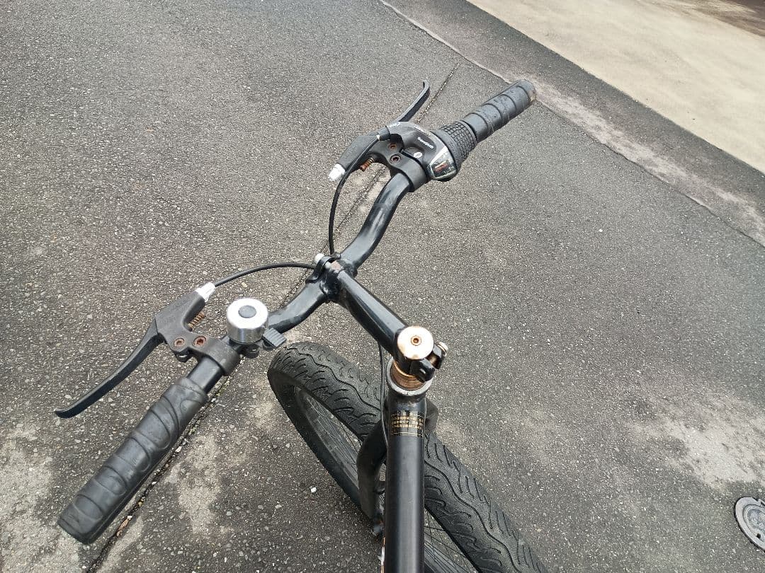 ファットバイクbanff 　26インチ　リア7段　ブラック