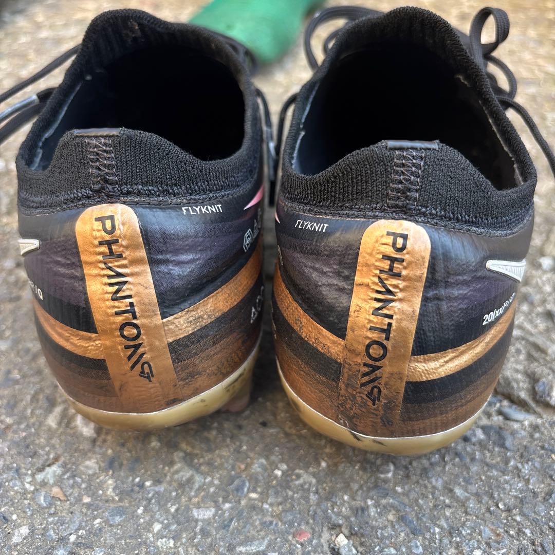 NIKE ファントムGT2 FG 27.5cm 87