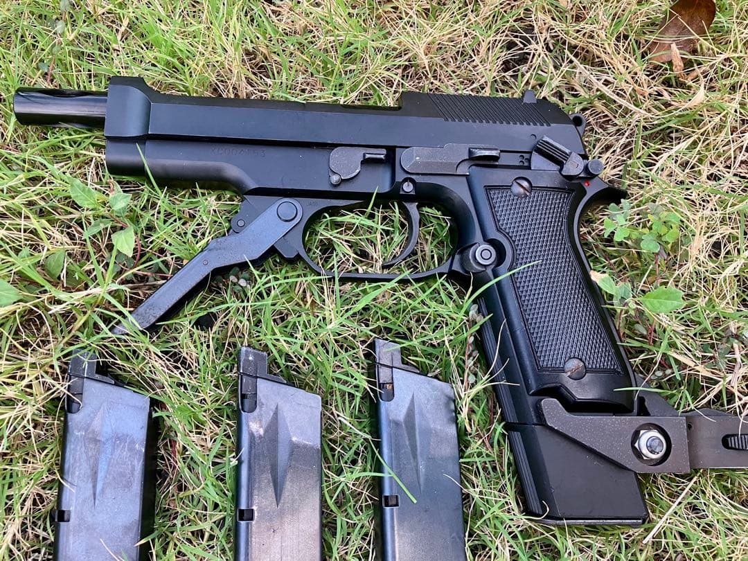 KSC製　ガスブローバックハンドガン　ベレッタM93R Cタイプ　フルセット