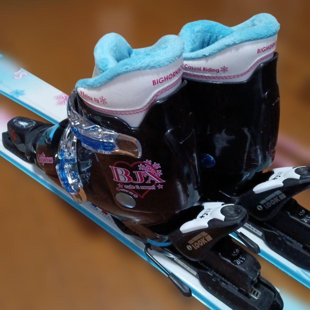 スキー板(120センチ)　ストック　セット　女の子　水色　ピンク