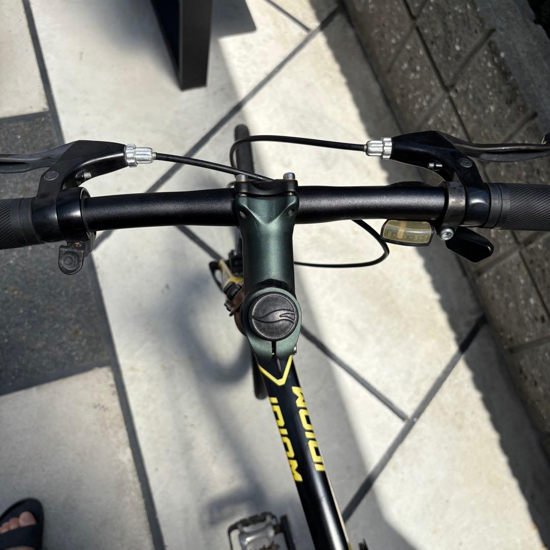 GIANT イディオム2 ミニベロ イエロー 軽量 屋根付き保管