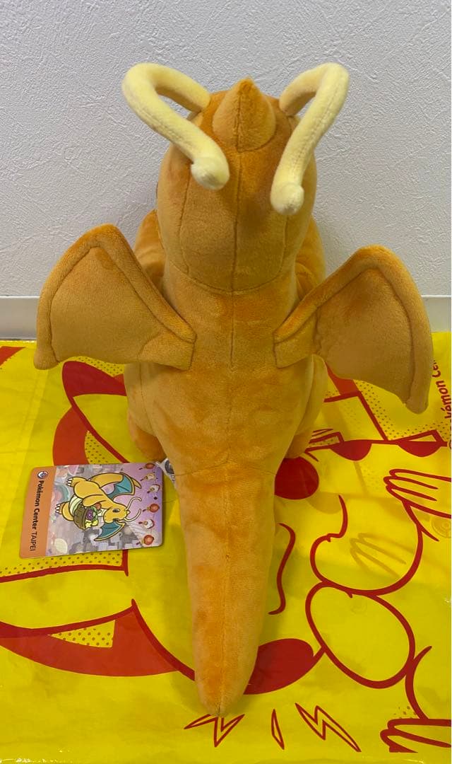 台湾限定！カイリューぬいぐるみ　台北　ポケモンセンター