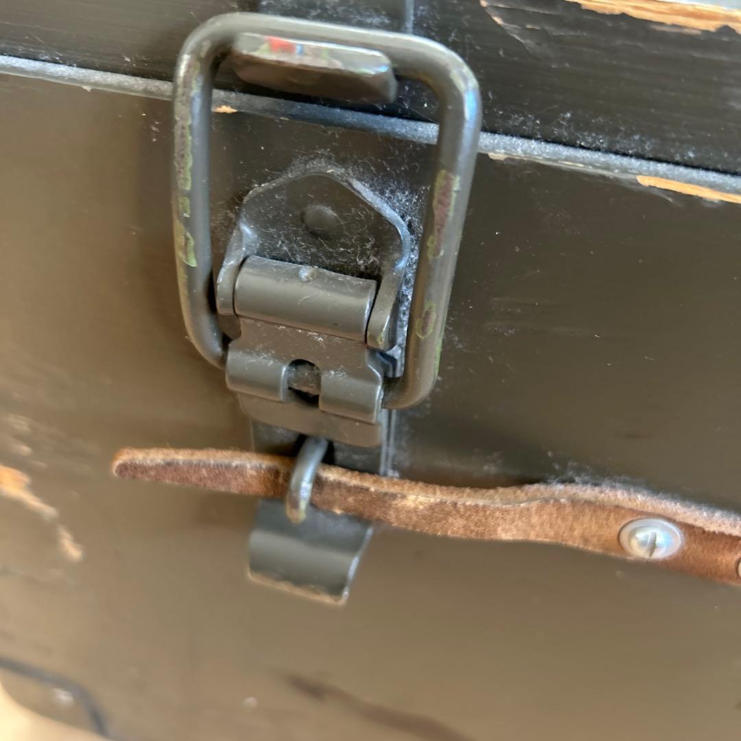 ミリタリーボックス　アウトドア　軍もの スイス軍　70年代70s