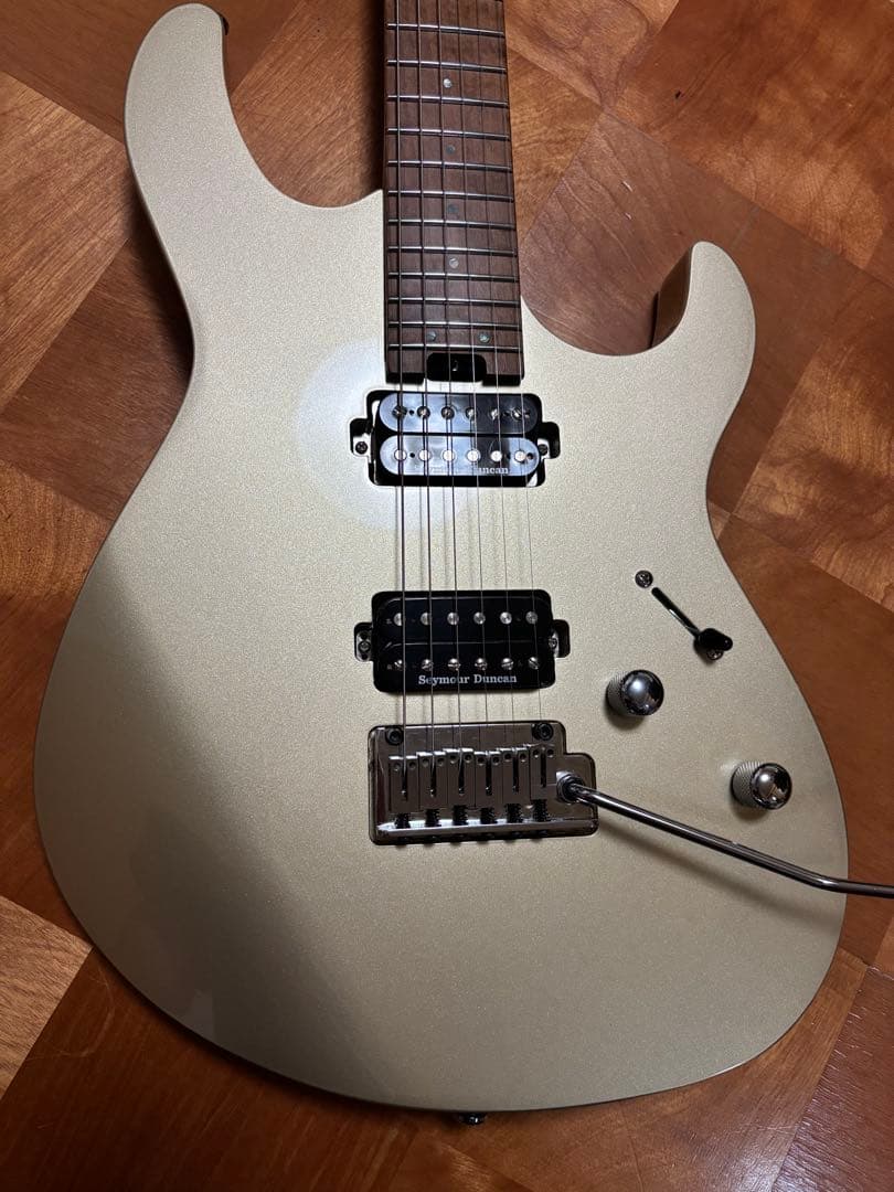 cort g300 pro ゴールド　ストラトキャスター タイプ