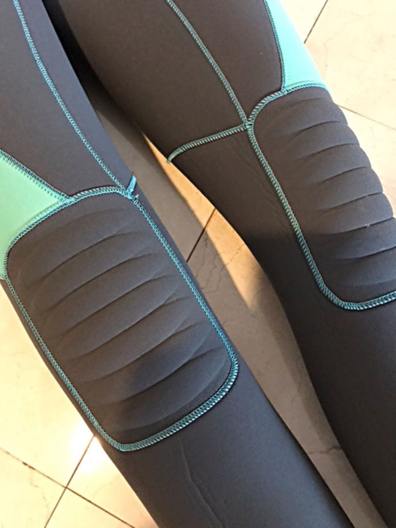 ウェットスーツSAS 超美品