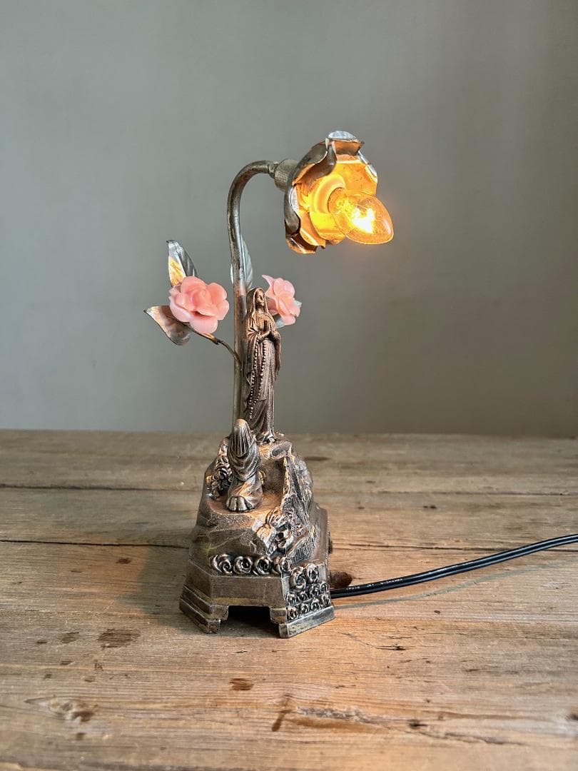 フランス　ルルドの泉　マリア　ランプ　オルゴール