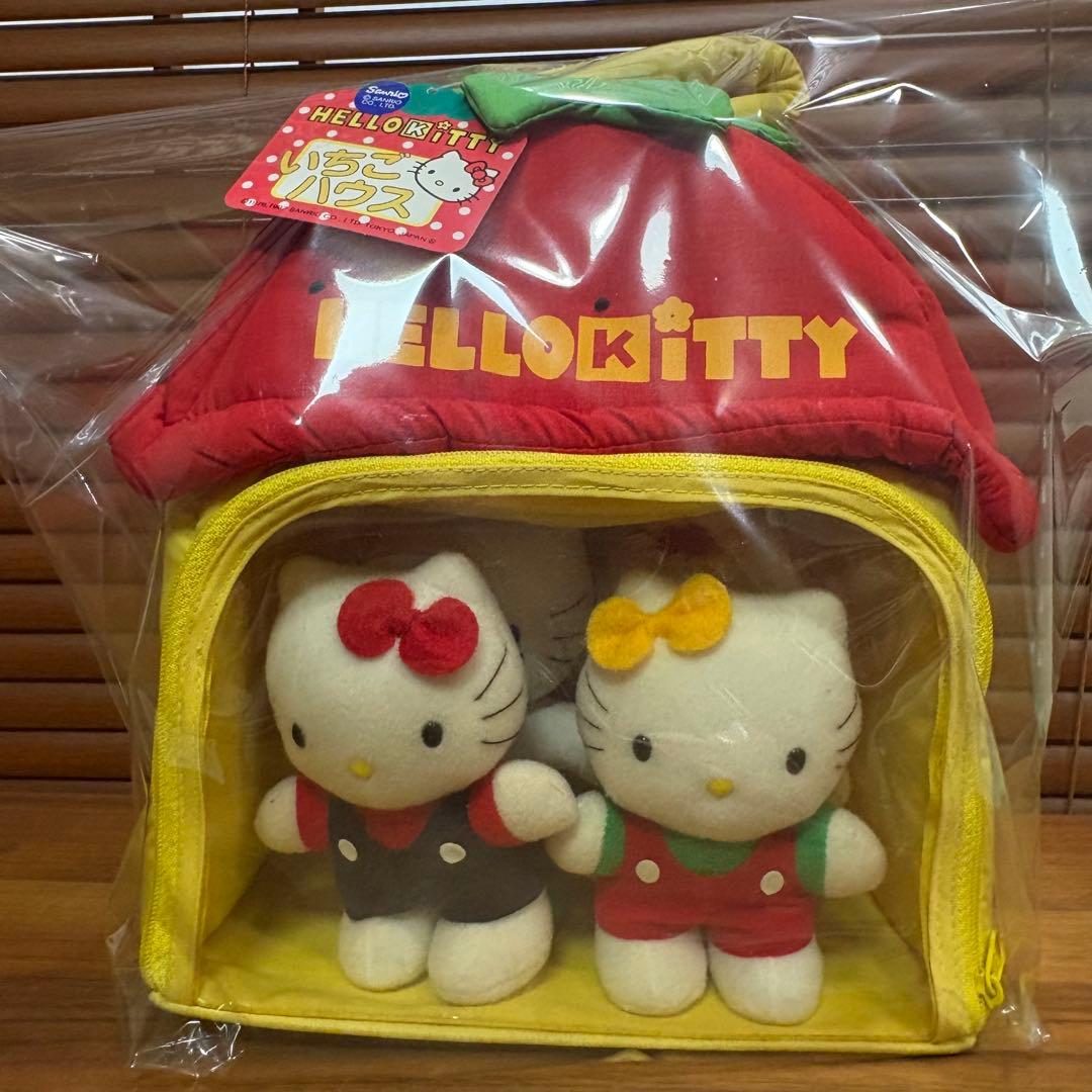 希少☆1997年☆新品　タグ付 いちごハウス　ハローキティ　ぬいぐるみ