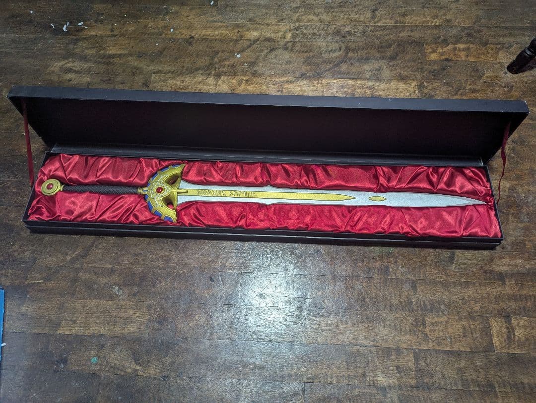 激レア　ドラゴンクエスト　ロトの剣　１/１　実物大　ワールドプロップ