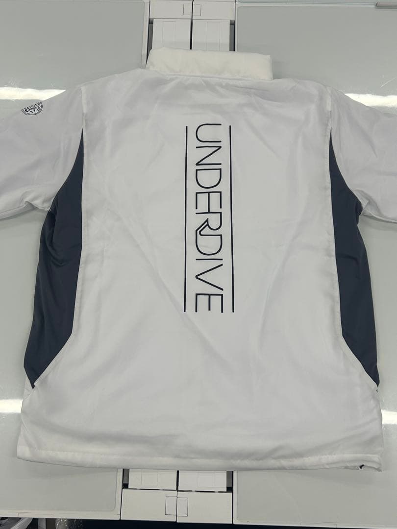 ゴルフ UNDER DIVE マイクロリップストップ フードイン ジャケット