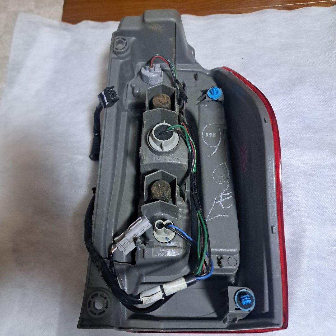 ダイハツ★タント★LA600S★テールランプ★LEDランプ★テールレンズ★良品