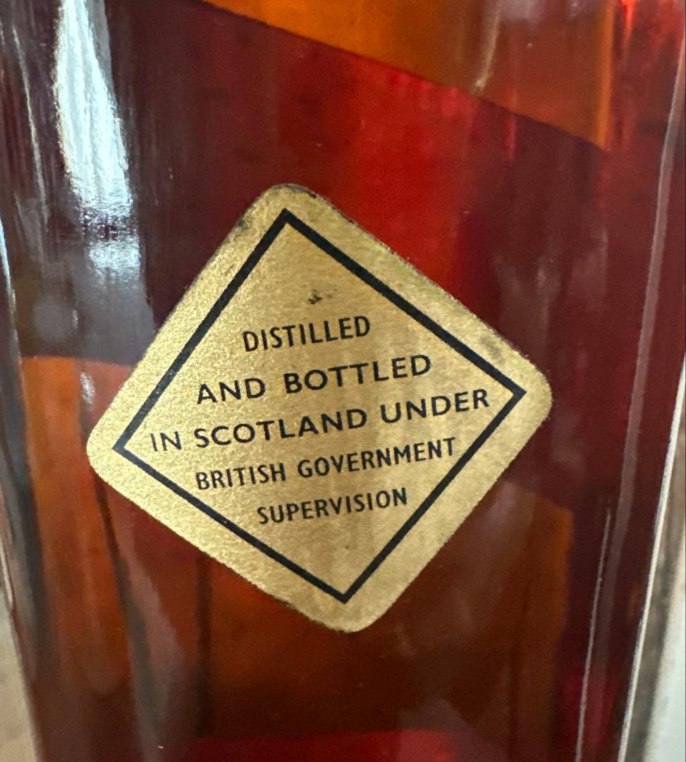 特級ジョニーウォーカーBLACK LABEL 760ml 白紋章 金キャップ