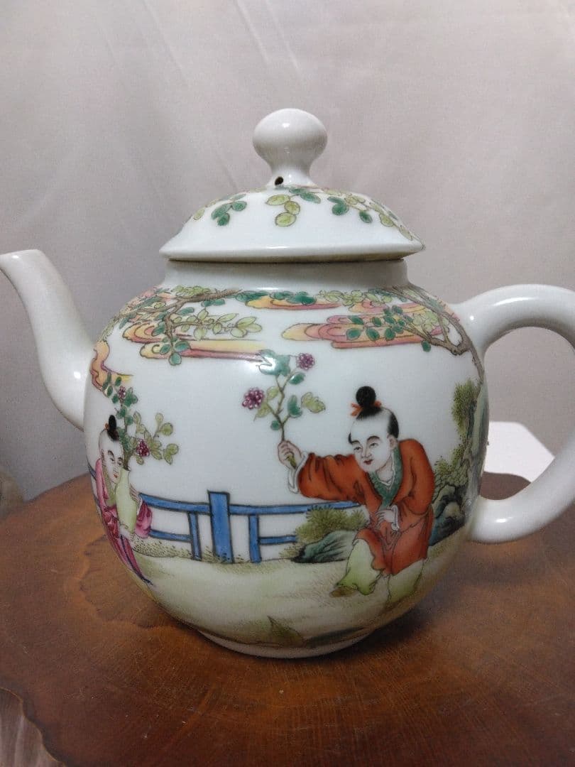 中国美術琺瑯彩水注