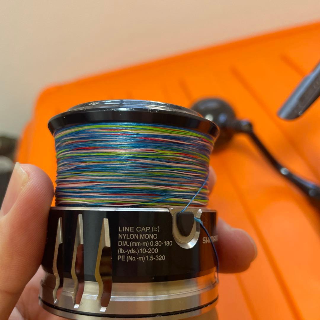 STRADIC SW4000XG スピニングリール