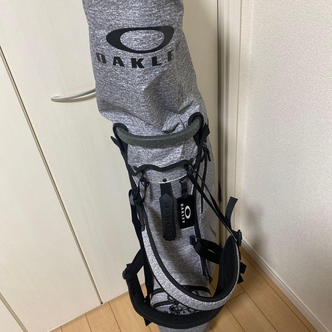 OAKLEY オークリー グレー キャディバッグ　美品　おまけ付き