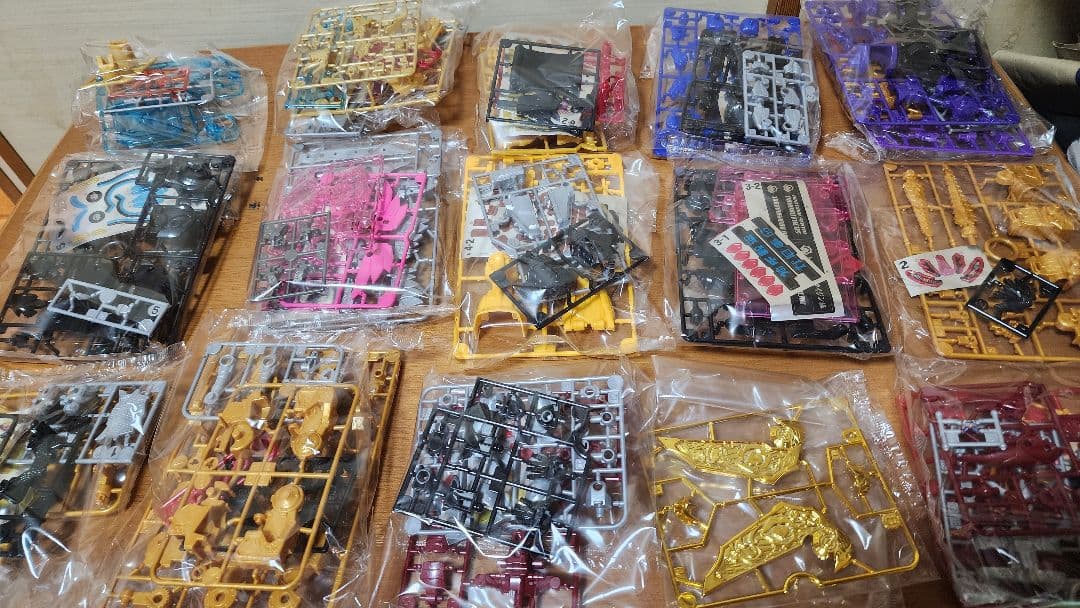 ミニプラ　暴太郎合体シリーズPB　トラドラオニタイジン極　お祭りメタリック