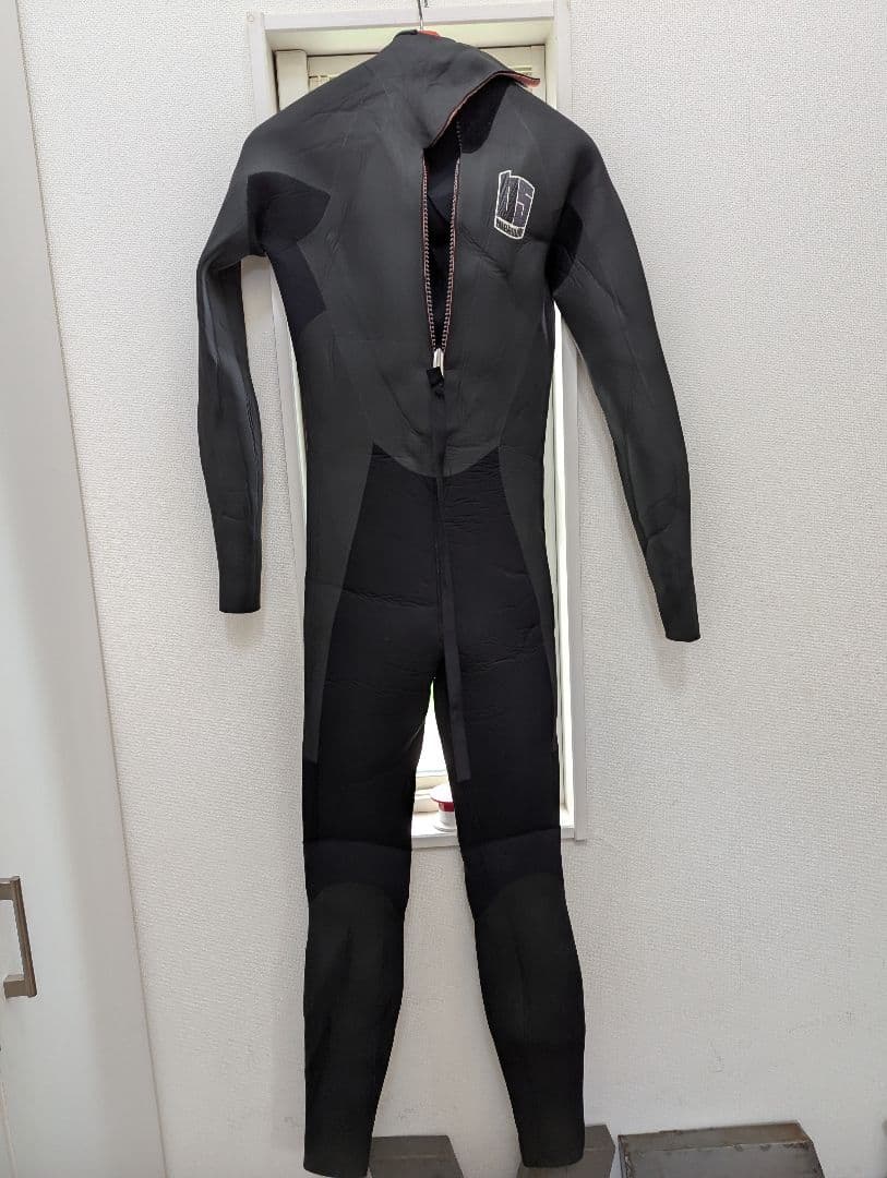 ウェットスーツ　セミドライ　裏起毛　5mm3mm オーダー品　使用1回のみ