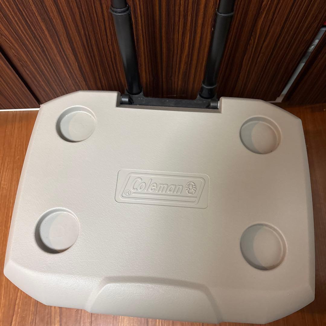 コールマン⭐︎限定カラー⭐︎美品⭐︎クーラーボックス