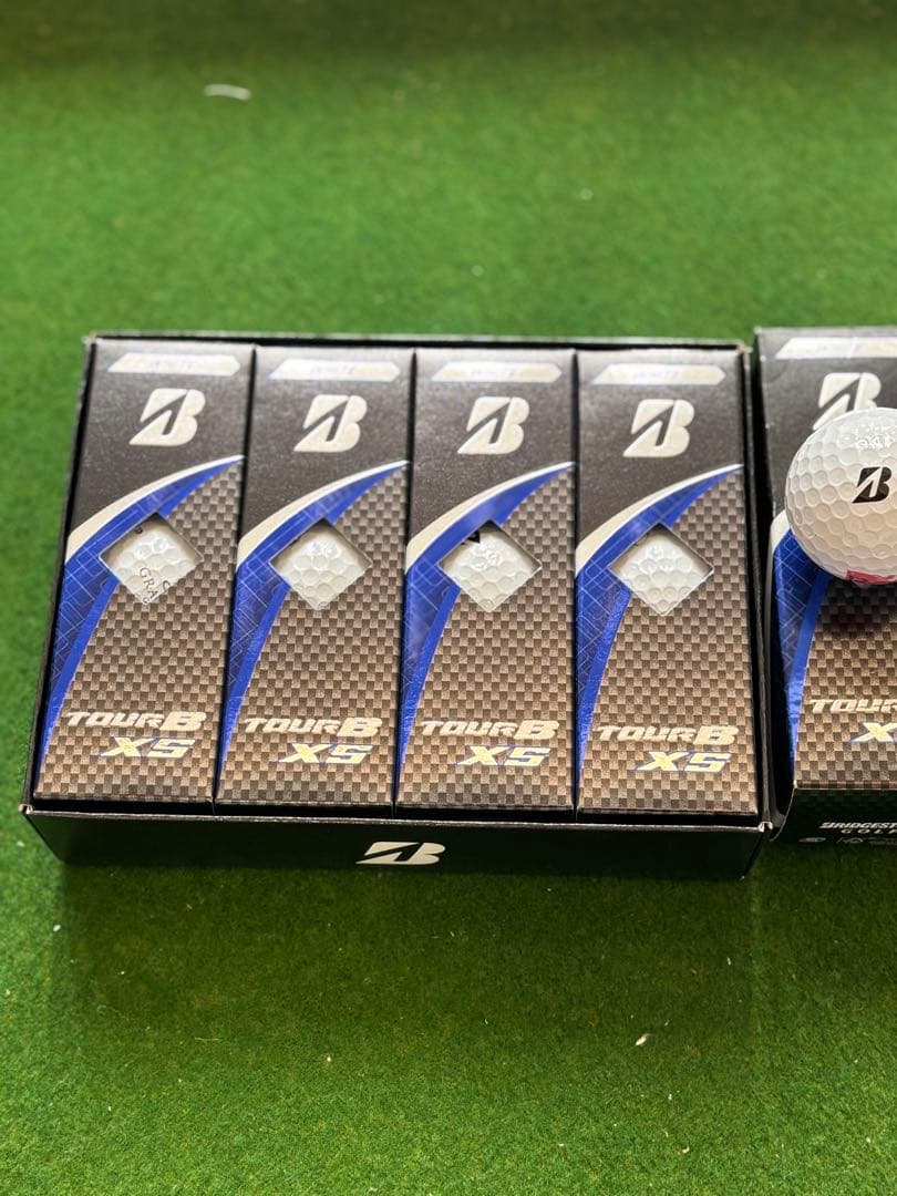 【新品】リゾートトラストレディース　記念品　ブリヂストン TOUR B XS