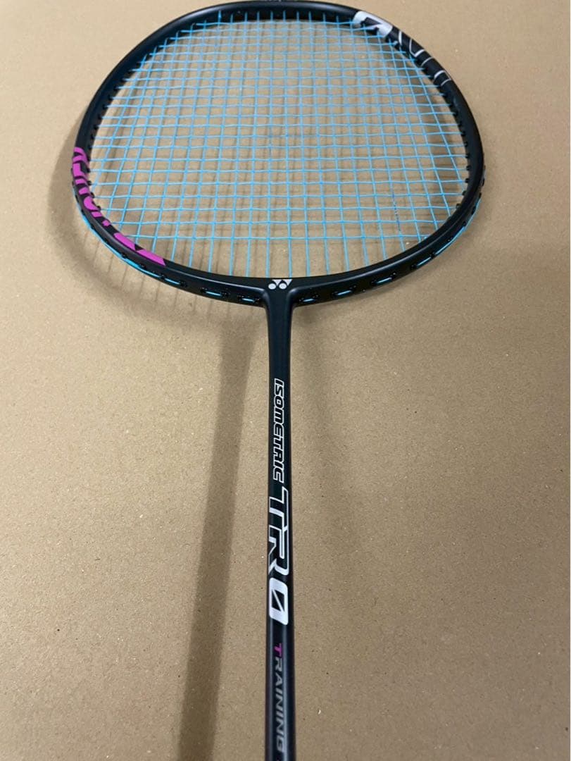 ヨネックス　トレーニングラケット　TR0