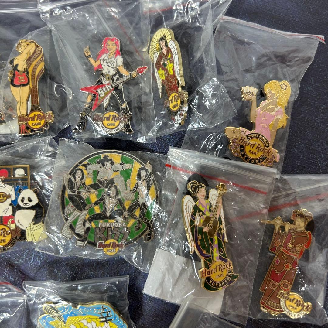 30点 ハードロックカフェ ピンバッジ キーホルダーまとめ売り