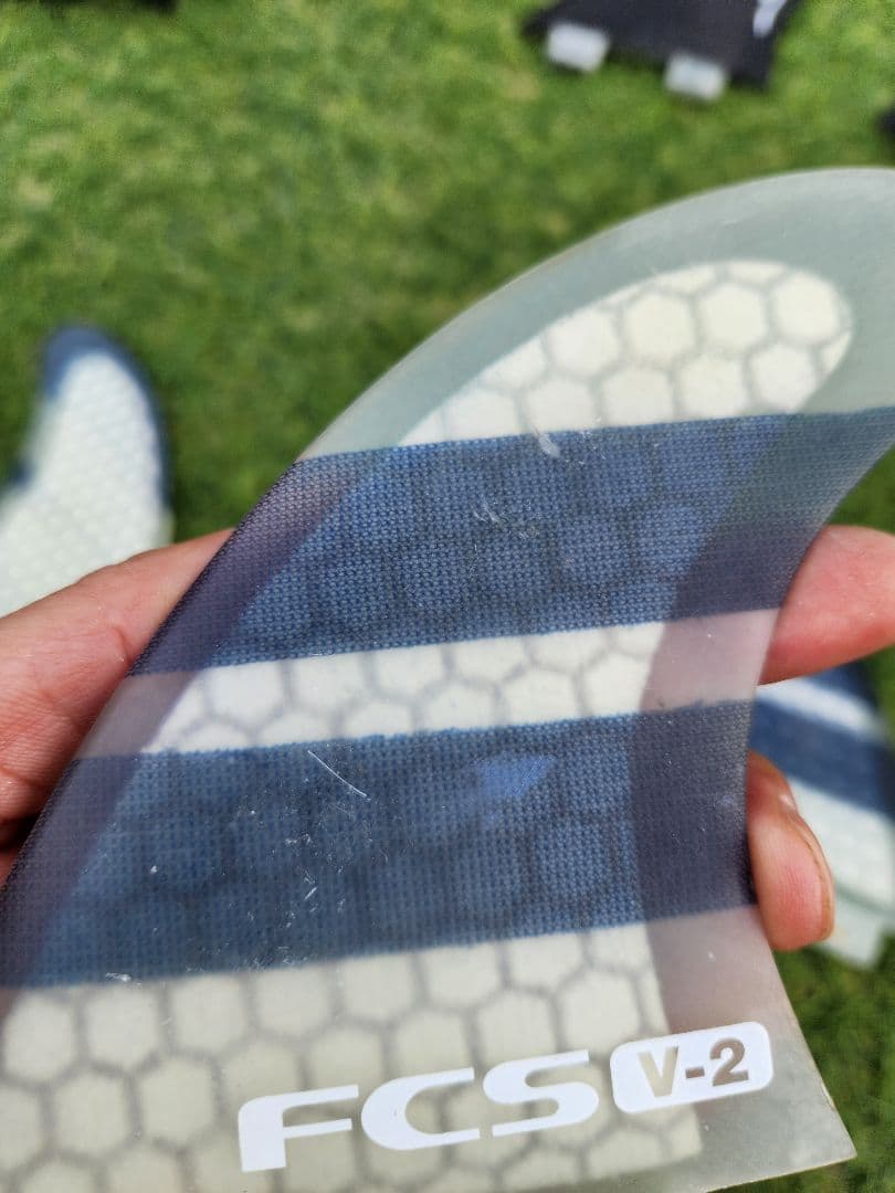 FCS V-2 サーフボードフィン 5枚セット