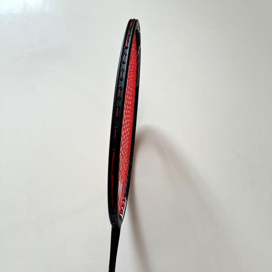 Mizuno フォルティウス 80 バドミントンラケット ケース付