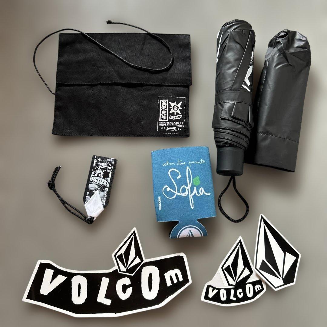 【新品未使用 50%↑OFF】Volcom ウエットスーツ フルスーツ ボルコム