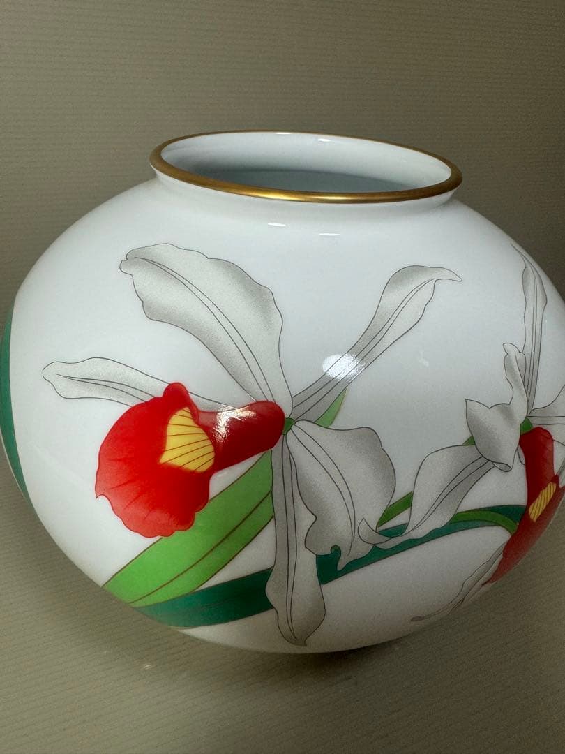 2151 香蘭社　カトレア　花瓶　金彩　未使用