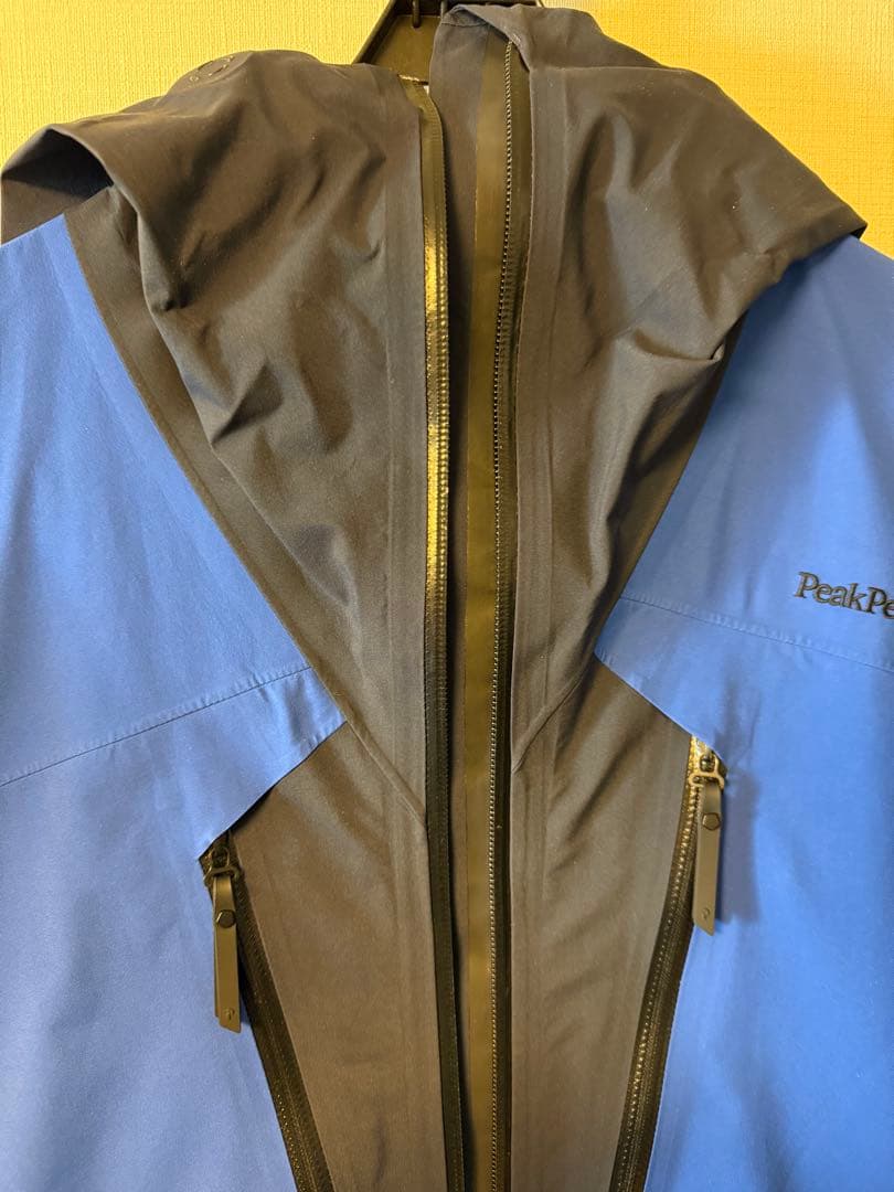 ピークパフォーマンス　スキーウェア 上下セット　メンズS