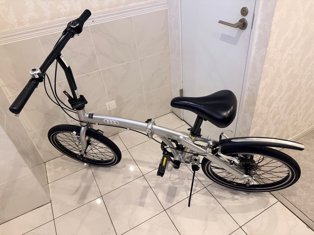 Audi 非売品 折りたたみ自転車 シルバー 美品 アウディ 希少
